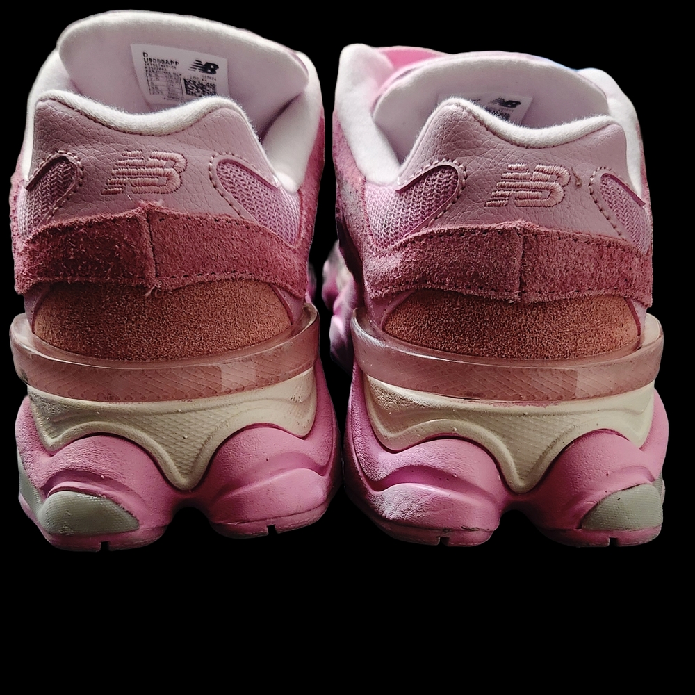 New Balance Pink Women's Sneakers - Picture 5 of 9